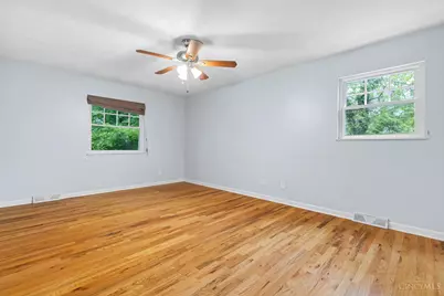 1207 Isis Avenue #B, Cincinnati, OH 45208 - Photo 24