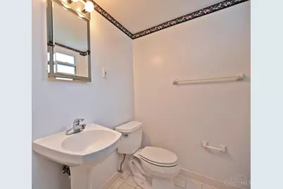 8397 Holiday Hills Drive, Anderson Township, OH 45255 - Photo 20