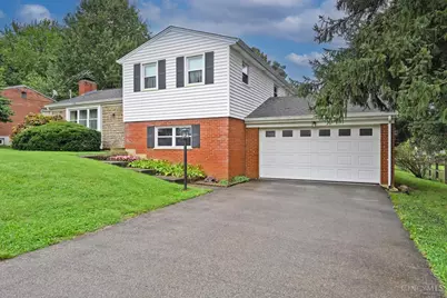 8397 Holiday Hills Drive, Anderson Township, OH 45255 - Photo 4