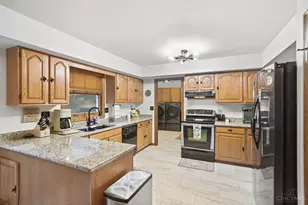 10033 Cliffwood Ct, West Chester, OH 45241 - Photo 14