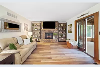10033 Cliffwood Court, West Chester, OH 45241 - Photo 8