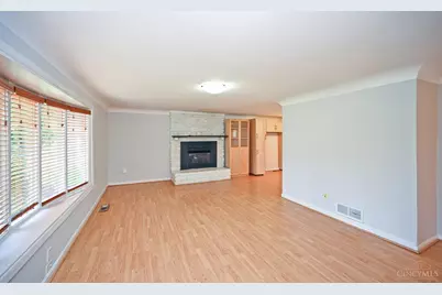 9218 McKinney Road, Montgomery, OH 45140 - Photo 6