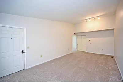94 Schroder Lane, Hamilton, OH 45013 - Photo 6