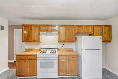 3252 Ainsworth Drive, Colerain Township, OH 45251 - Photo 6