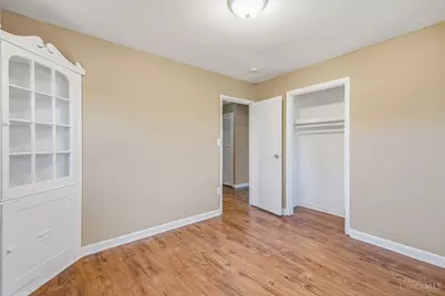 3252 Ainsworth Drive, Colerain Township, OH 45251 - Photo 12
