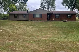 2253 Wildwood Ln, Tate Township, OH 45157 - Photo 2