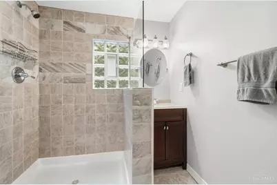 6937 Vinewood Avenue, Columbia Township, OH 45227 - Photo 36