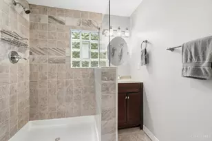 6937 Vinewood Ave, Columbia Township, OH 45227 - Photo 36