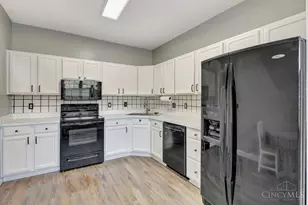 8903 Eastwind Way, West Chester, OH 45069 - Photo 6