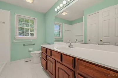 6555 Gwendolyn Drive, Anderson Township, OH 45230 - Photo 22