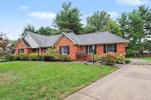 6555 Gwendolyn Dr, Anderson Township, OH 45230 - Photo 2