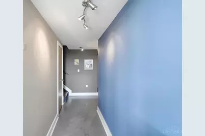 353 W Fourth Street #401, Cincinnati, OH 45202 - Photo 4