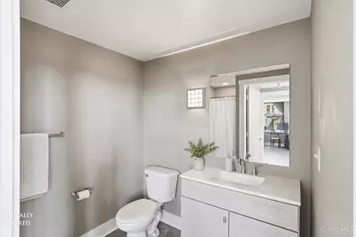 353 W Fourth Street #401, Cincinnati, OH 45202 - Photo 12