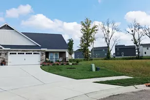 5011 Waterford Ln, Middletown, OH 45042 - Photo 2