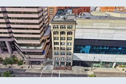 26 E Sixth Street #205, Cincinnati, OH 45202 - Photo 2