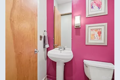 26 E Sixth Street #205, Cincinnati, OH 45202 - Photo 24