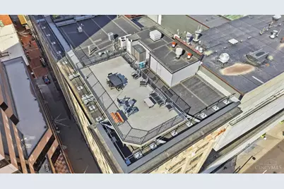 26 E Sixth Street #205, Cincinnati, OH 45202 - Photo 32