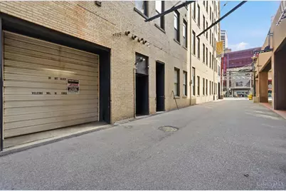 26 E Sixth Street #205, Cincinnati, OH 45202 - Photo 30