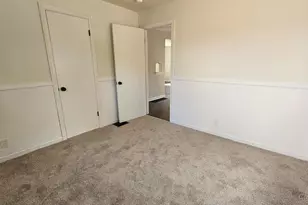 6925 Pin Oak Dr, Cincinnati, OH 45239 - Photo 14