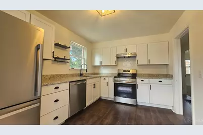 6925 Pin Oak Drive, Cincinnati, OH 45239 - Photo 12