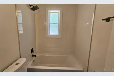 6925 Pin Oak Drive, Cincinnati, OH 45239 - Photo 18