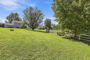 3903 Pebble Creek Ln, Batavia Township, OH 45102 - Photo 36
