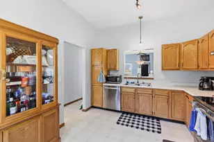 3903 Pebble Creek Ln, Batavia Township, OH 45102 - Photo 8