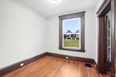 227 Forest Avenue, Cincinnati, OH 45229 - Photo 46