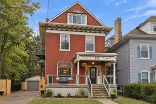 227 Forest Ave, Cincinnati, OH 45229 - Photo 2