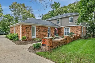 2264 Rolling Hills Blvd, Fairfield, OH 45014 - Photo 4