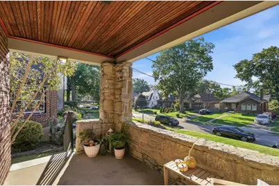 3108 Beaver Avenue, Cincinnati, OH 45213 - Photo 2