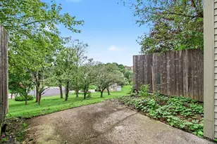 7 St James Ct, Fairfield, OH 45014 - Photo 18