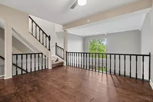 7 St James Ct, Fairfield, OH 45014 - Photo 4