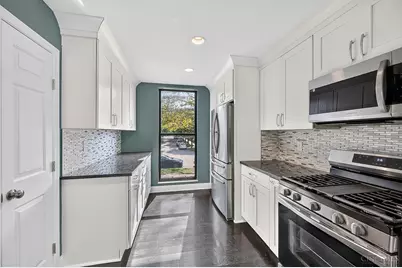 514 W Court Street, Cincinnati, OH 45203 - Photo 14