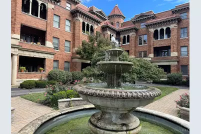 2356 Park Avenue #101, Cincinnati, OH 45206 - Photo 2