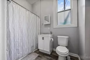839 Ridgeway Ave, Cincinnati, OH 45229 - Photo 22