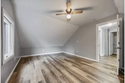 839 Ridgeway Avenue, Cincinnati, OH 45229 - Photo 32
