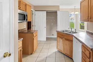 185 Stewart Way, Monroe, OH 45050 - Photo 8