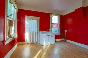 4175 Mad Anthony St, Cincinnati, OH 45223 - Photo 8