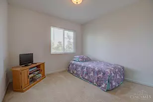 6988 Ruwes Oak Dr, Green Township, OH 45248 - Photo 14