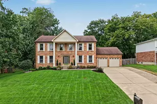 765 8 Mile Rd, Anderson Township, OH 45255 - Photo 1