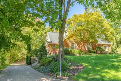 11119 Embassy Drive, Forest Park, OH 45240 - Photo 4