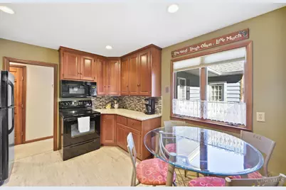 9044 Winton Road, Springfield Township, OH 45231 - Photo 12