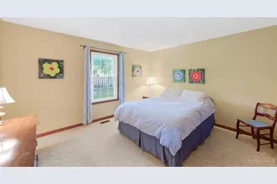 9044 Winton Road, Springfield Township, OH 45231 - Photo 16
