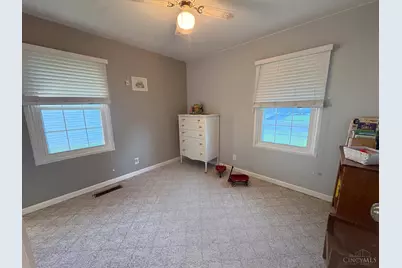 125 Flintstone Drive, Harrison, OH 45030 - Photo 8