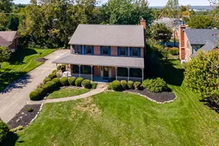 6115 David Allen Cir, Miami Township, OH 45459 - Photo 2