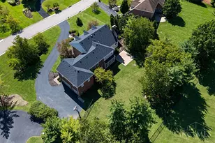 5025 Rollman Estates Dr, Amberley, OH 45236 - Photo 68