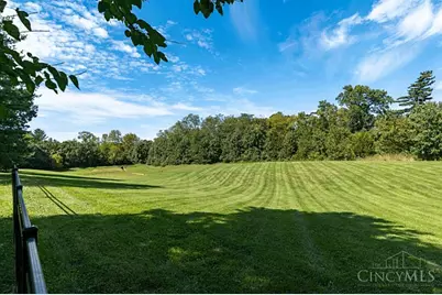 5025 Rollman Estates Drive, Amberley, OH 45236 - Photo 4