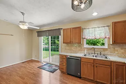 8102 Sterling Spring Drive, Goshen, OH 45140 - Photo 10