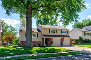 5525 Stokeswood Ct, Delhi Township, OH 45238 - Photo 2